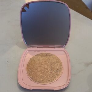 Luminous Gold Highlighter by Unknown Brand